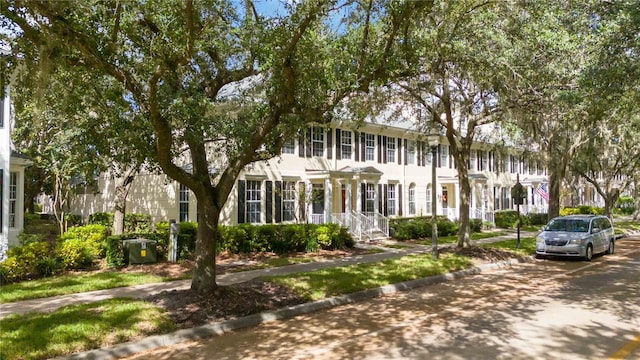 view of colonial inspired home