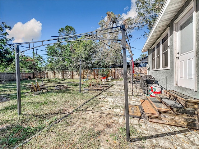 view of yard with a patio