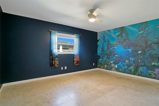 empty room with ceiling fan