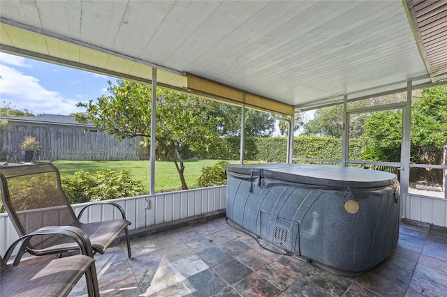 view of sunroom / solarium