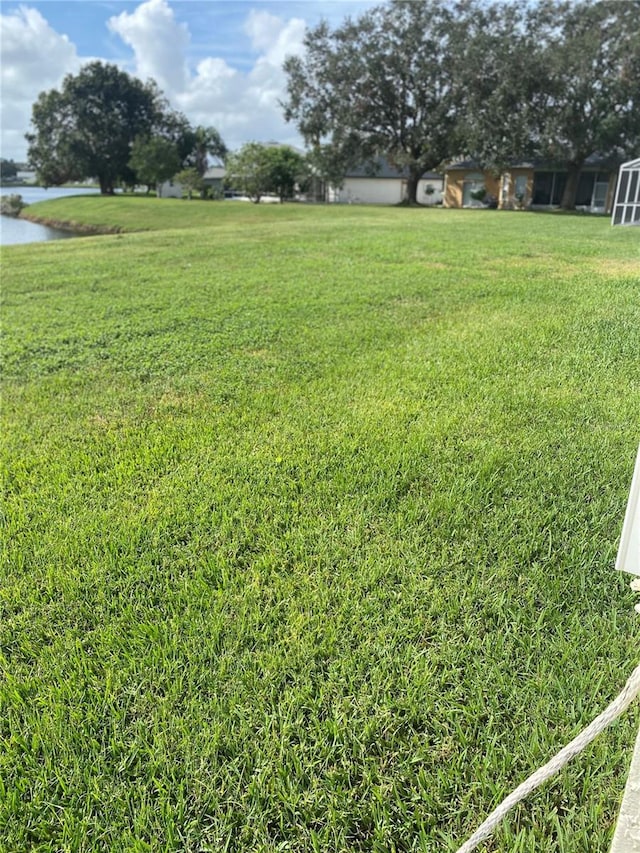 2688 Hawthorne Ln, Kissimmee, FL 34743 - view of yard with a water view
