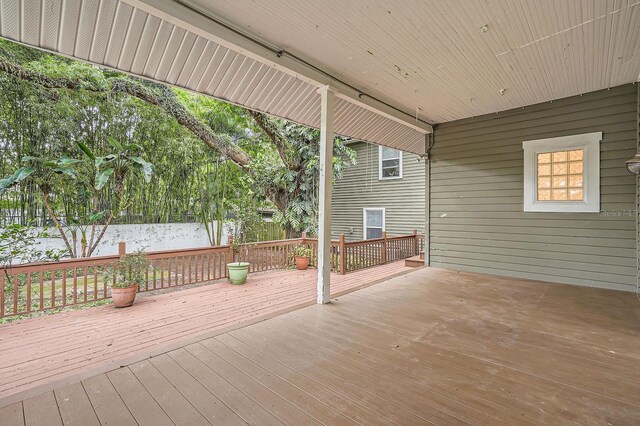 734 S Mills Ave, Orlando, FL 32801 - wooden deck with fence