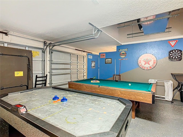 rec room featuring billiards