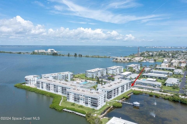 bird's eye view featuring a water view