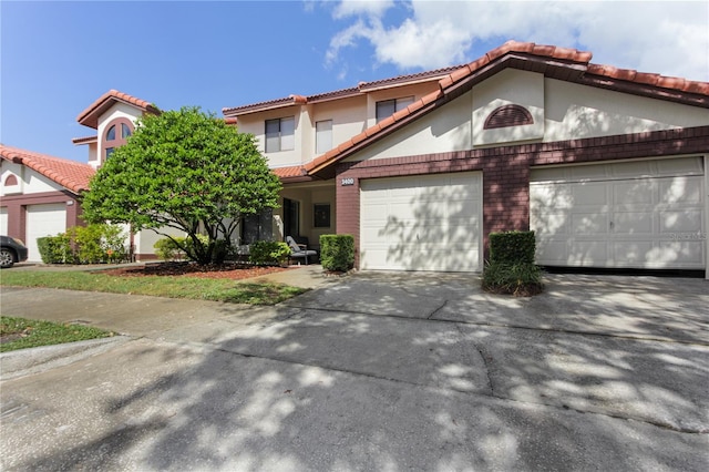 view of front of home featuring a garage