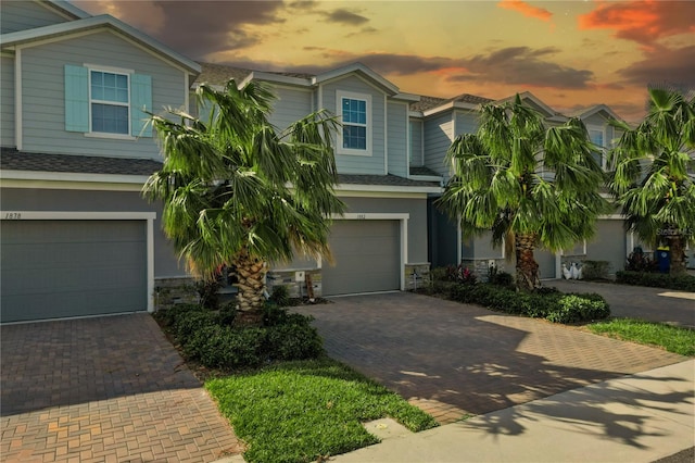 view of front of property featuring a garage