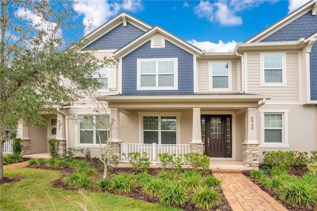 craftsman house with covered porch