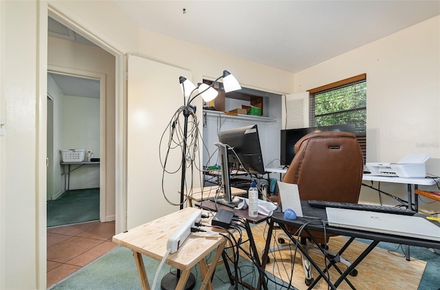 misc room with light tile patterned flooring