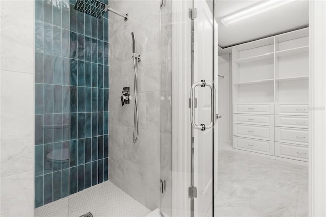 bathroom with walk in shower