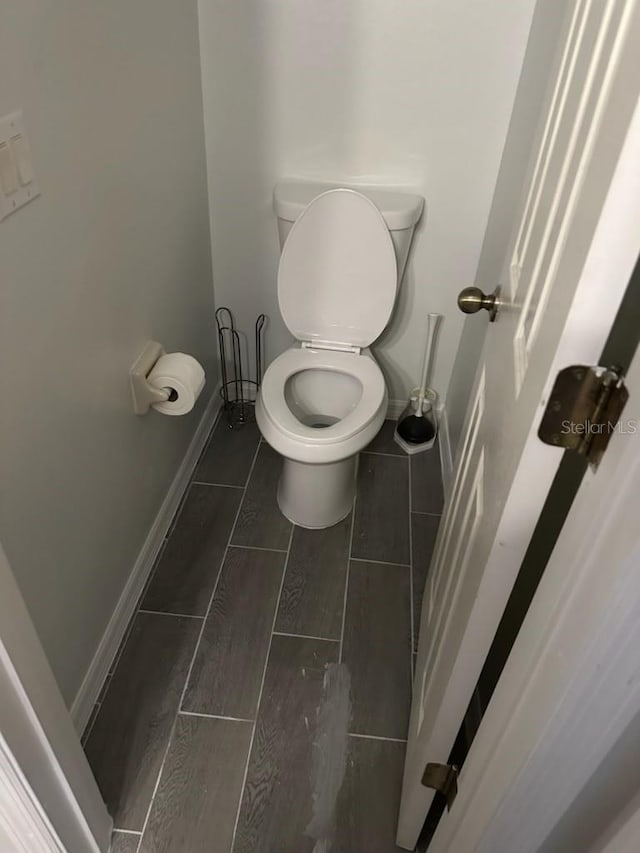 bathroom featuring toilet