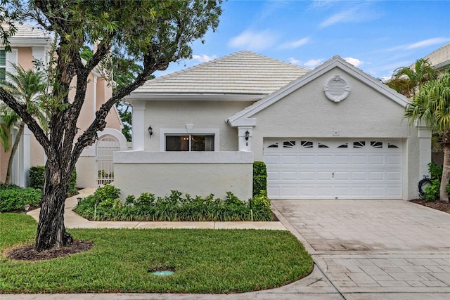 view of front of house with a garage