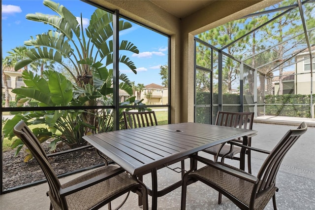 view of sunroom / solarium