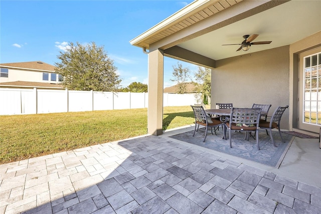 view of patio with ceiling fan