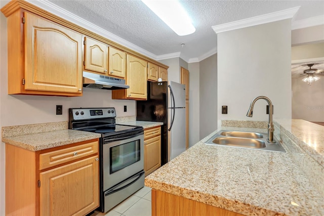 kitchen with sink, stainless steel appliances, crown molding, a textured ceiling, and light tile patterned floors