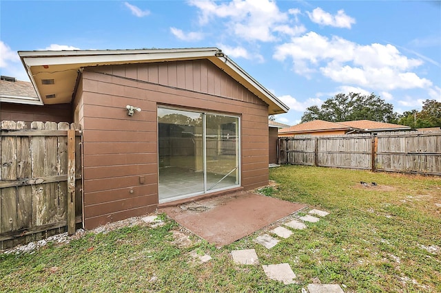 exterior space featuring a yard