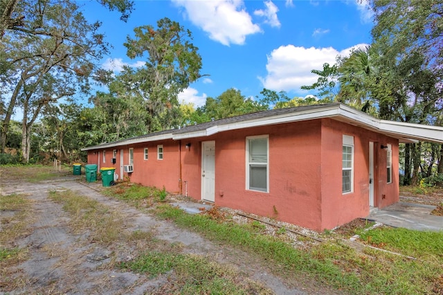 view of side of property