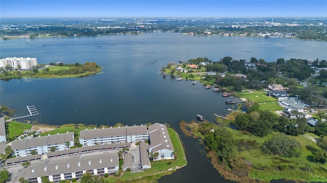 bird's eye view featuring a water view