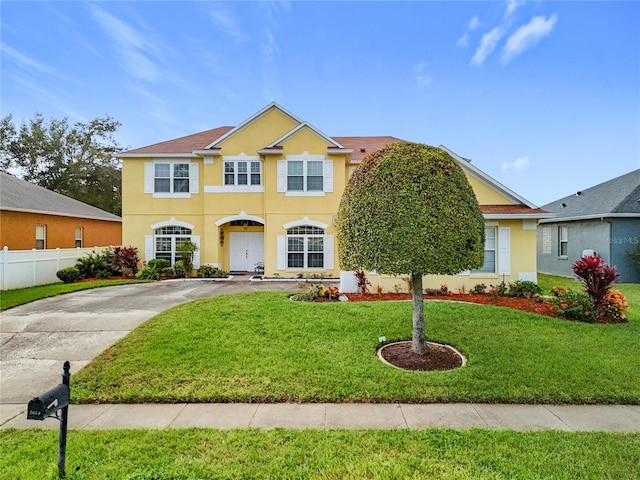 view of front of house with a front yard