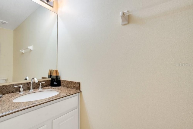 8447 Crystal Cove Loop, Kissimmee, FL 34747 - bathroom featuring vanity