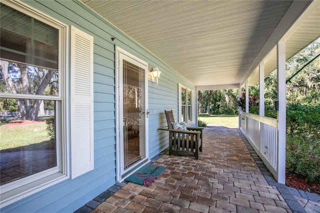 view of patio / terrace with a porch