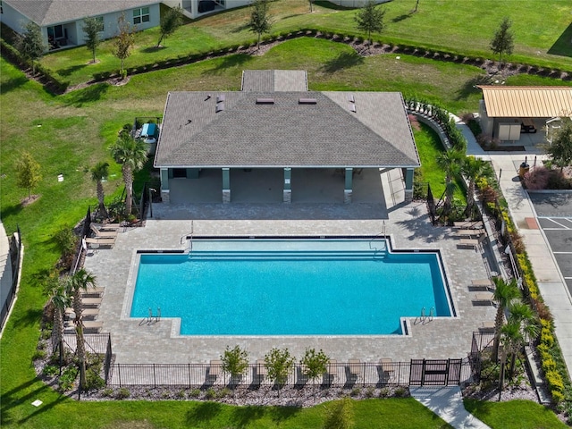 view of swimming pool featuring a patio