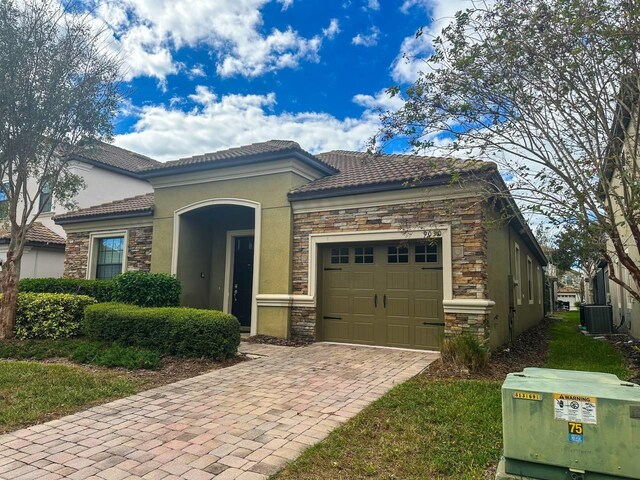 9030 Shadow Mountain St, Davenport, FL 33896 - photo 2