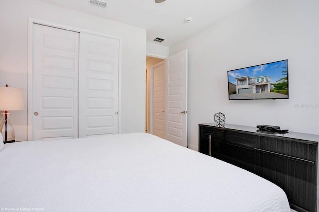 bedroom featuring a closet