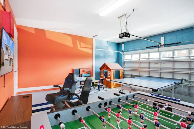 view of recreation room