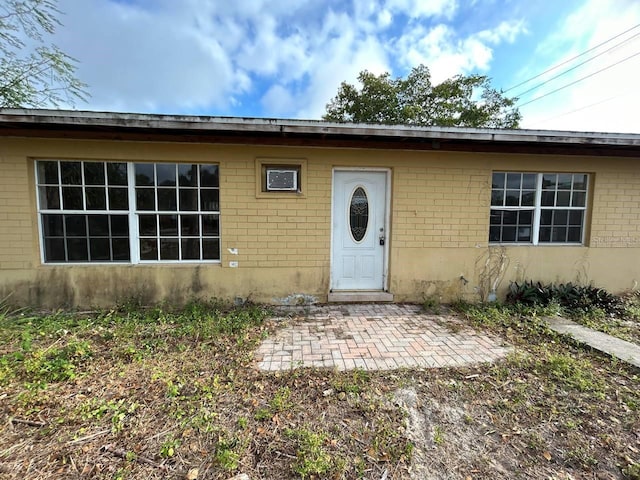 view of entrance to property