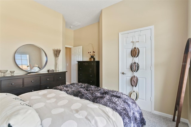 bedroom with carpet flooring