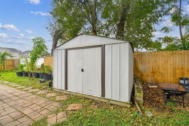 view of outdoor structure