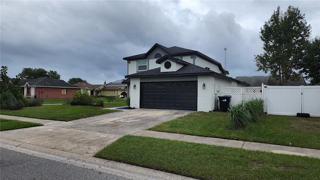 view of front facade with a front lawn