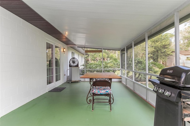 view of unfurnished sunroom