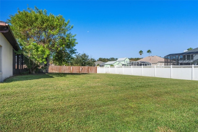 1562 Anorada Blvd, Kissimmee, FL 34744 - fenced backyard with a residential view