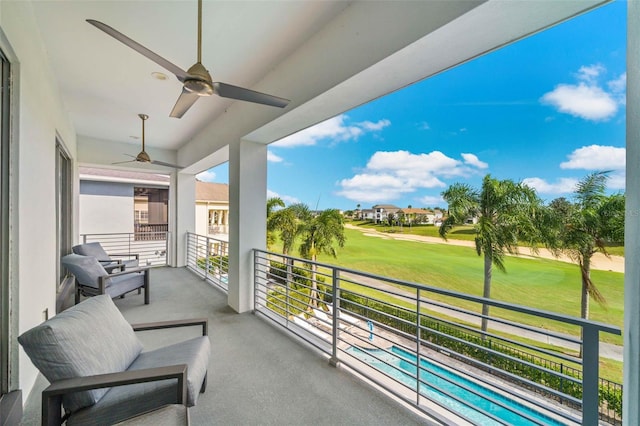 balcony with ceiling fan