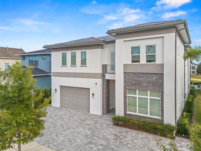 view of front of home featuring a garage