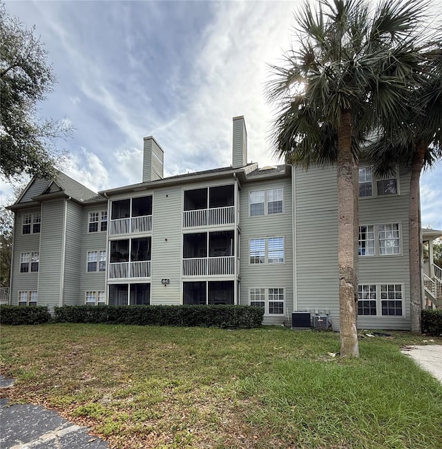 view of building exterior