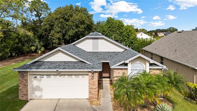 view of front facade featuring a garage