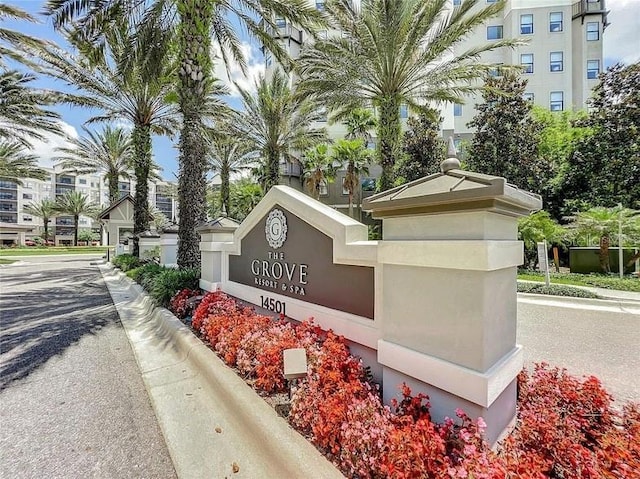 view of community / neighborhood sign