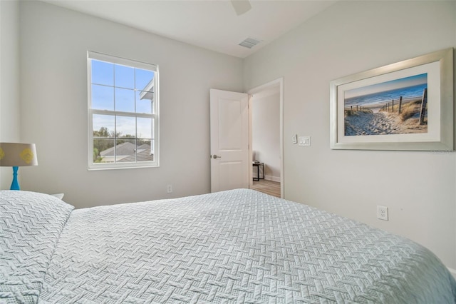 bedroom featuring ceiling fan