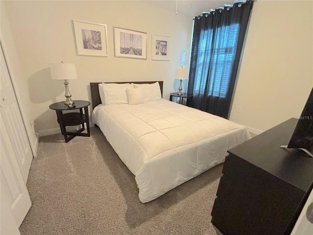 view of carpeted bedroom