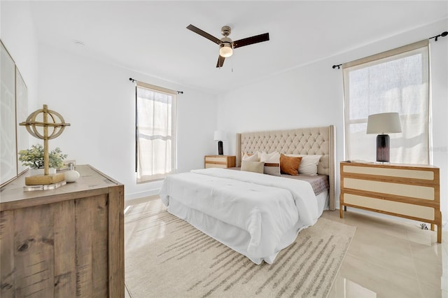 bedroom with ceiling fan