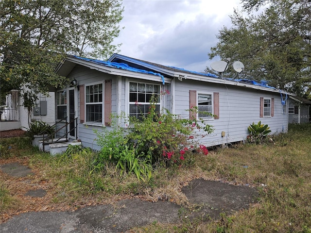 view of front of home with entry steps