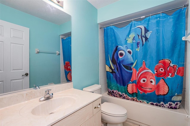 full bathroom featuring vanity, toilet, and shower / bath combo