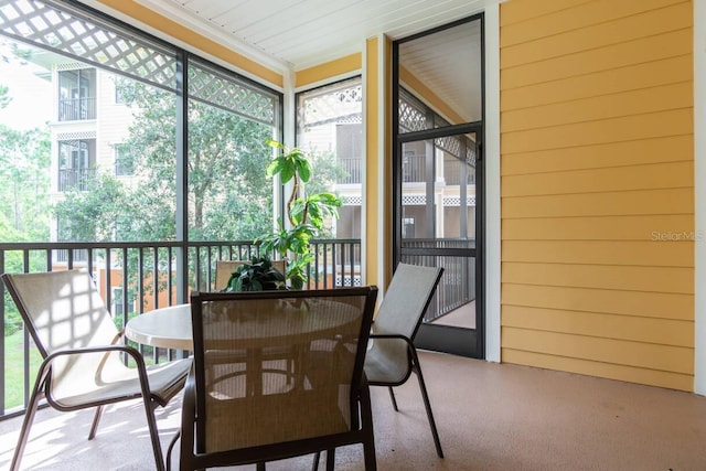 view of sunroom / solarium