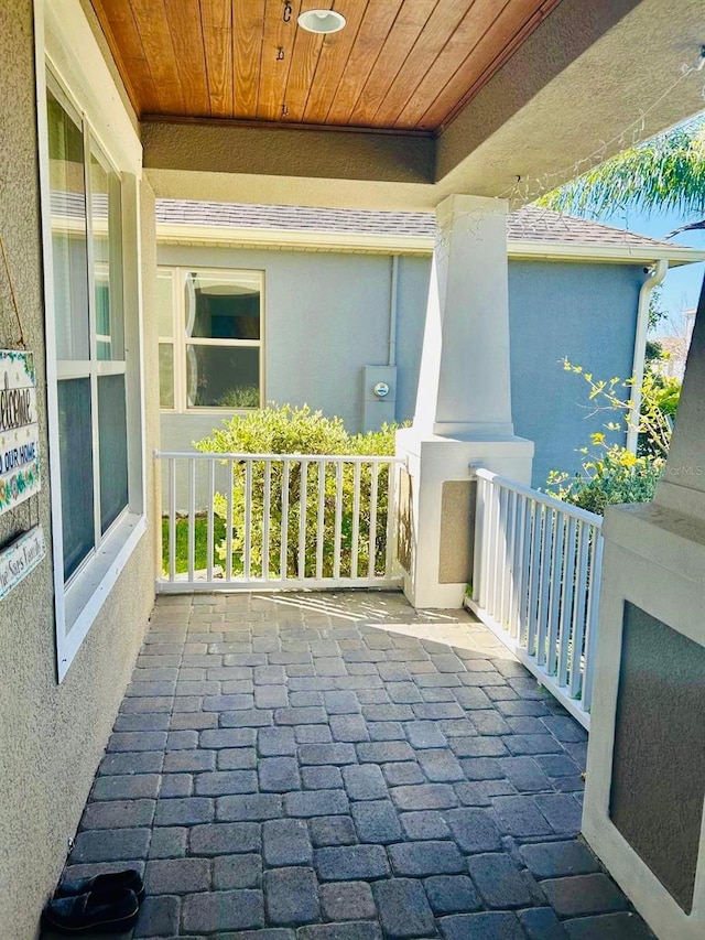 view of patio / terrace featuring covered porch