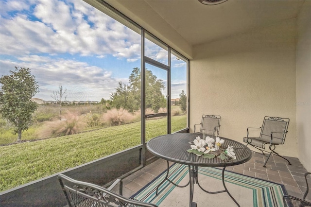 view of sunroom / solarium