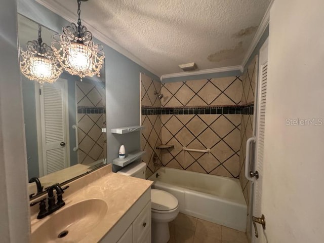 full bathroom with a textured ceiling, tile patterned floors, tiled shower / bath, and ornamental molding