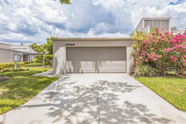 13619 Twin Lakes Ln Unit 15, Tampa, FL 33618 - photo 1