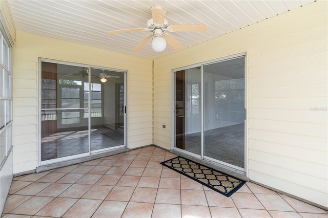 view of patio / terrace with ceiling fan